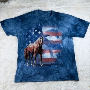 The Mountain T-Shirt Shortsleeve Men's XL Red White Blue Patriotic Horse America
